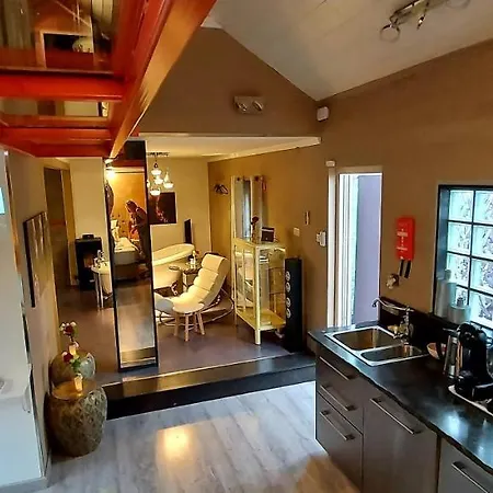 Le Nid D'ange Bed & Breakfast *