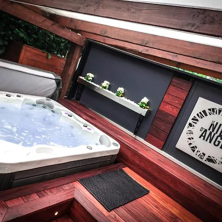 Le Nid D'ange Bed & Breakfast 4*