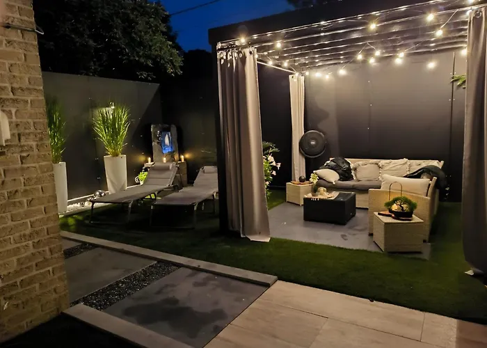Le Nid D'ange Bed & Breakfast 4*